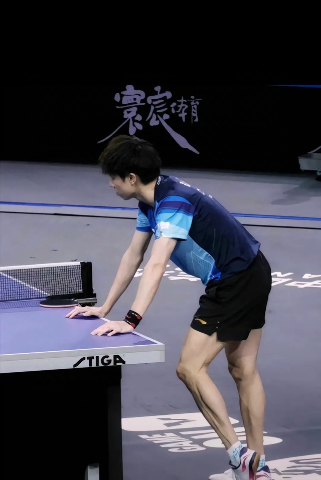 英格兰队逆转奥地利队,林高远高光表现 英格兰队逆转奥地利队,林高远高光表现