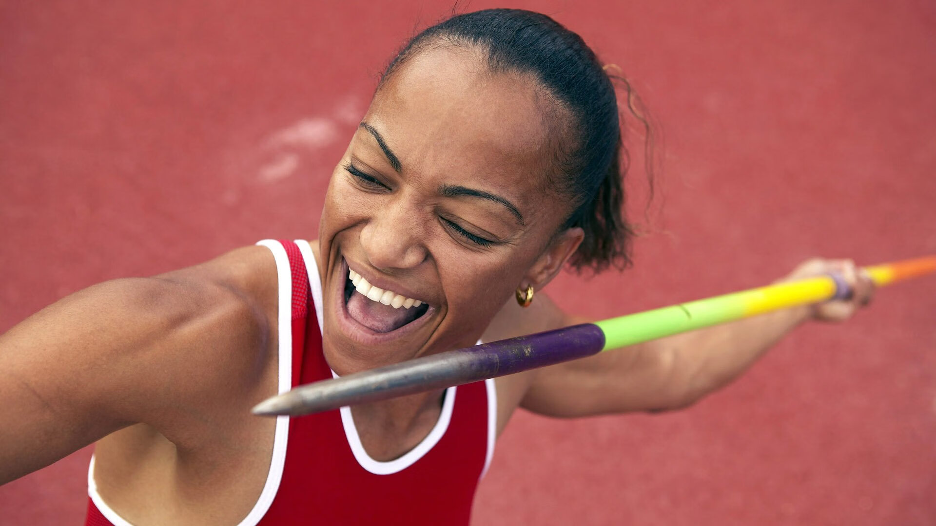 国王粉碎深圳队，霍勒迪在世界排名争夺战中接管比赛